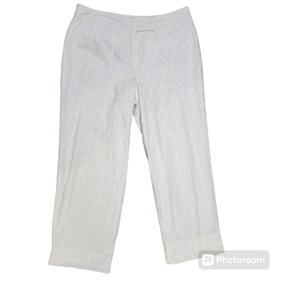 Context Womens Lined White Eyelet Embroidery Cropped Pants Size 8 - Picture 1 of 11